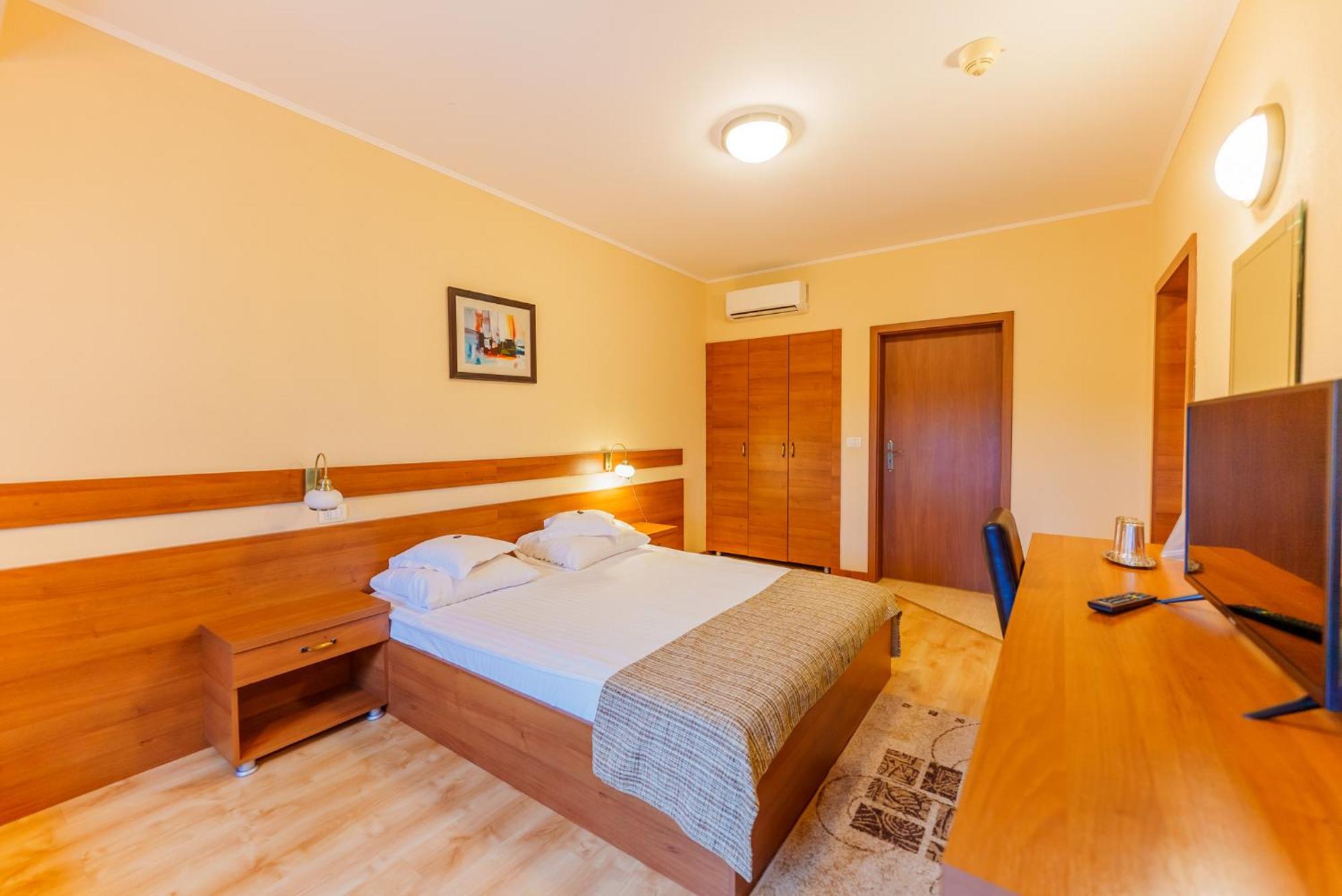 Hotel Crisana